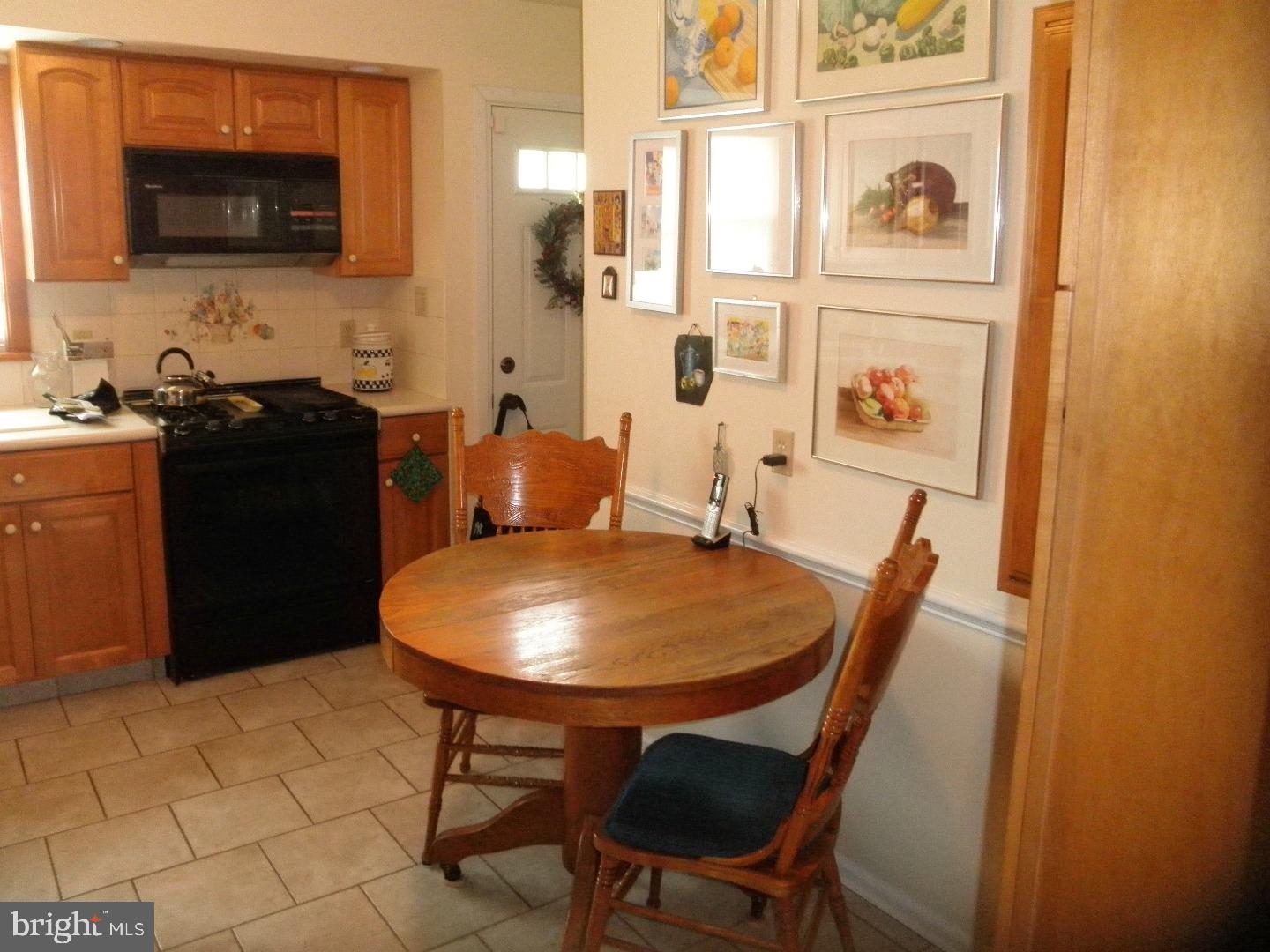 5 Cardigan Road Trenton, NJ 08690 - Photo 3 of 9 Gallery Image 3