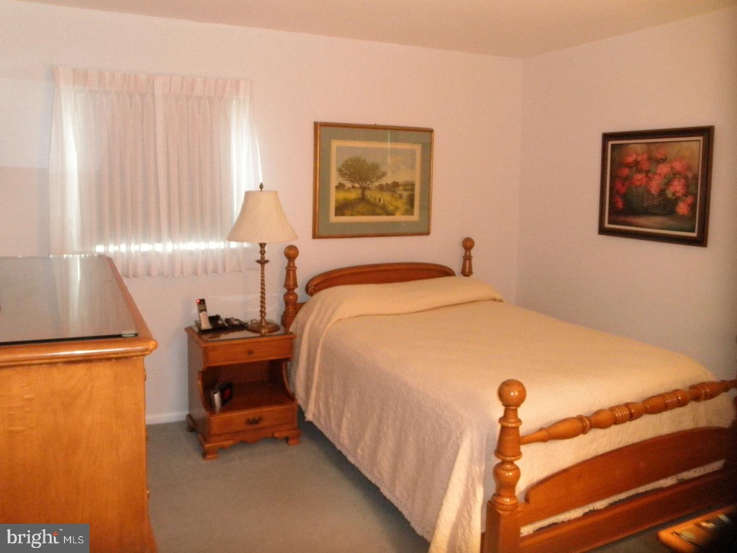5 Cardigan Road Trenton, NJ 08690 - Photo 5 of 9 Bedroom - Main