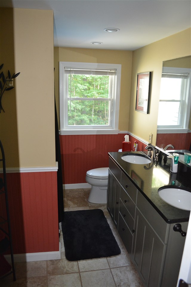 15 Range Road Goffstown, NH 03045 - Photo 11 of 20 Gallery Image 11