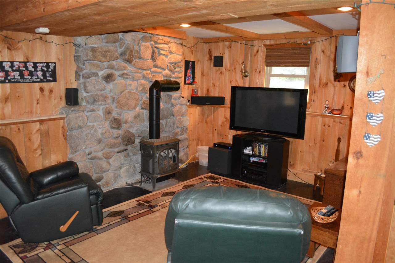 15 Range Road Goffstown, NH 03045 - Photo 12 of 20 Gallery Image 12