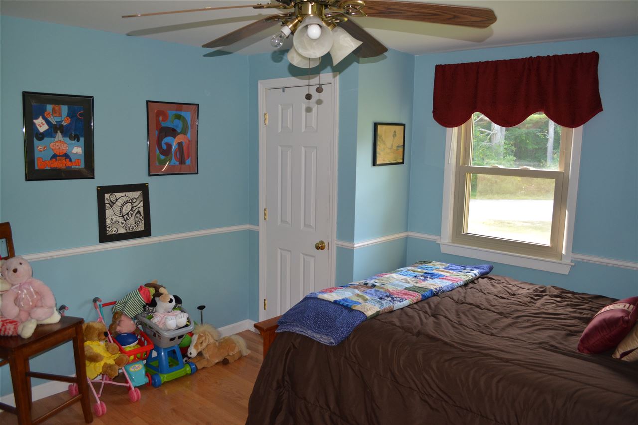 15 Range Road Goffstown, NH 03045 - Photo 10 of 20 Gallery Image 10