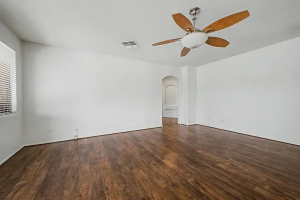 $2,150 | 6630 West Harwell Road, Laveen, AZ 85339