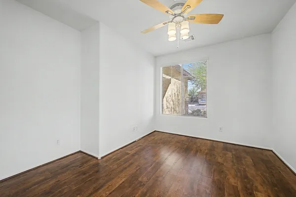 $2,150 | 6630 West Harwell Road, Laveen, AZ 85339