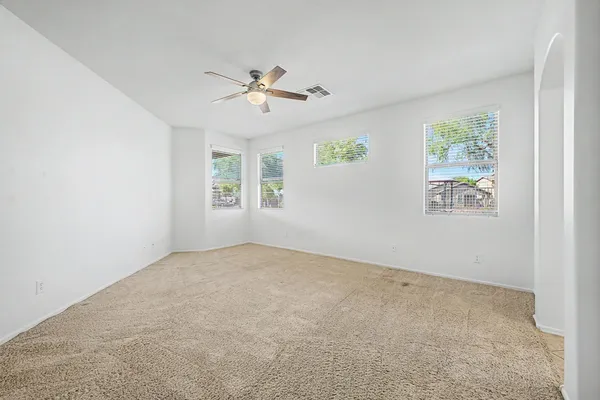 $2,150 | 6630 West Harwell Road, Laveen, AZ 85339