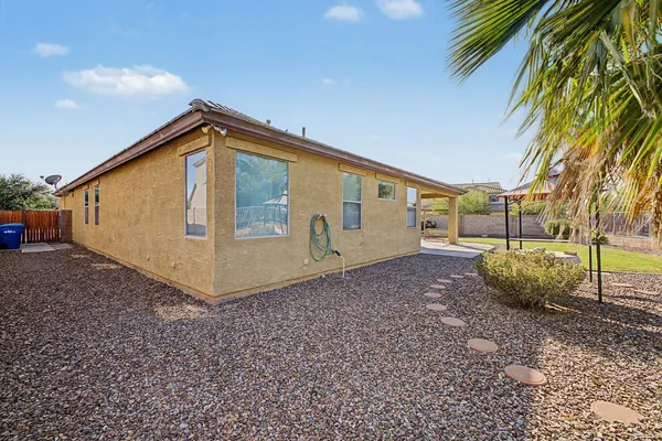$2,150 | 6630 West Harwell Road, Laveen, AZ 85339