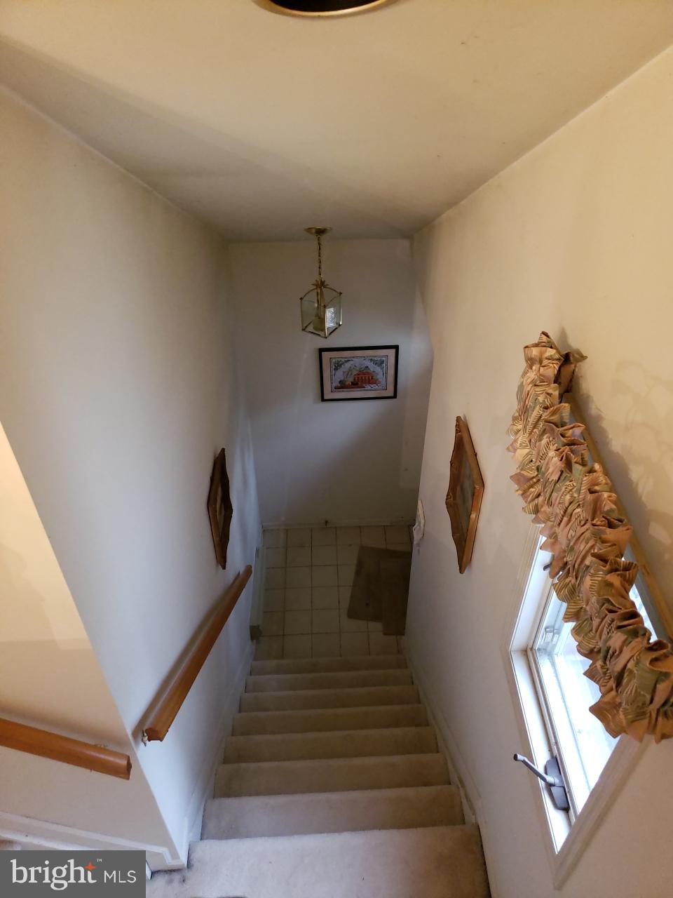 85 Winthrop Road, Unit G Monroe Township, NJ 08831 - Photo 8 of 11 Stairs