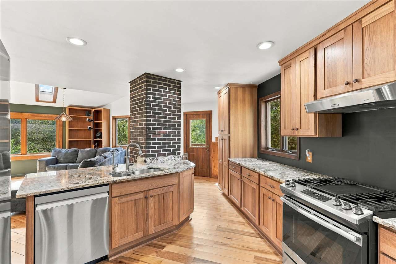 2750 Fern Cliff Road Wayland, IA 52654 - Photo 10 of 36 Gallery Image 10