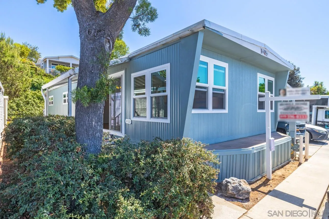 4912.5 Old Cliffs Road San Diego, CA 92120 - Photo 2 of 19 Gallery Image 2