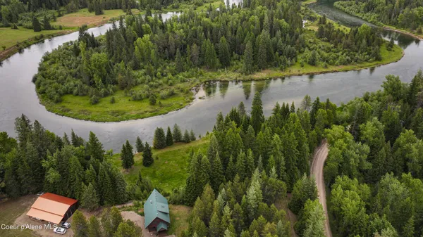 $1,250,000 | 5359 Gleason Mcabee Falls Road, Priest River, ID 83856