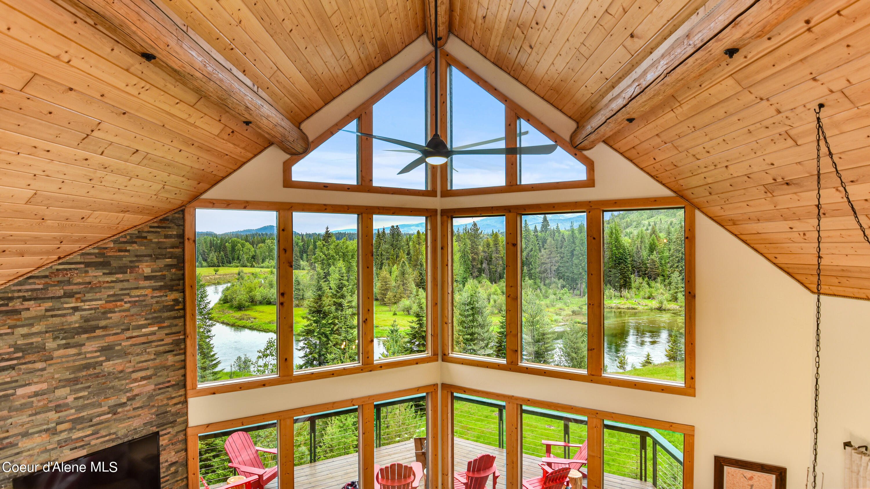 5359 Gleason Mcabee Falls Road Priest River, ID 83856 - Photo 22 of 35 18 - Loft & Primary Bedroom View