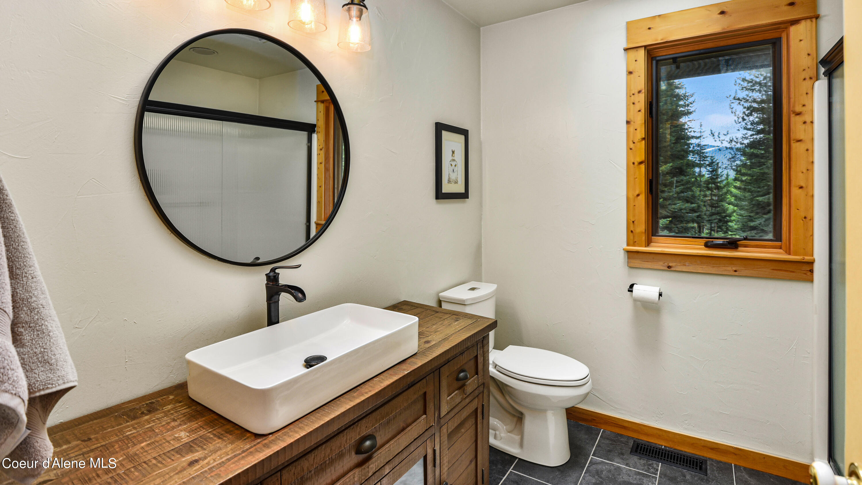 5359 Gleason Mcabee Falls Road Priest River, ID 83856 - Photo 23 of 35 19 - Primary Bath