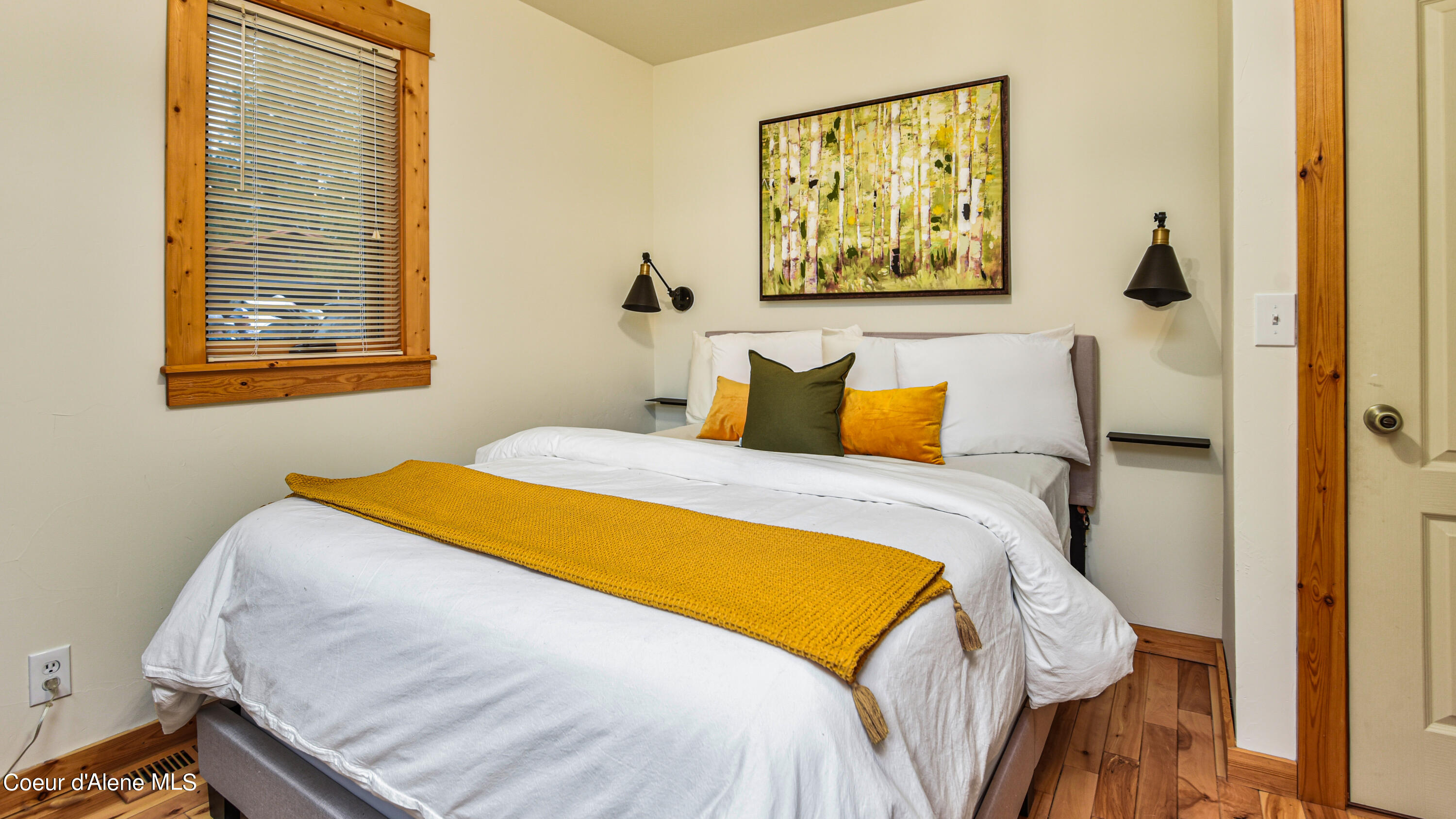 5359 Gleason Mcabee Falls Road Priest River, ID 83856 - Photo 25 of 35 21 - Guest Room #2