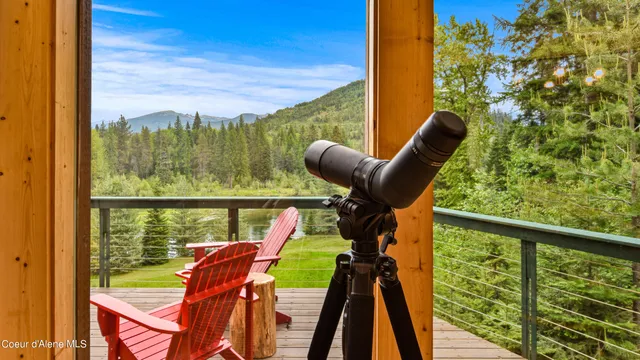 $1,275,000 | 5359 Gleason Mcabee Falls Road, Priest River, ID 83856