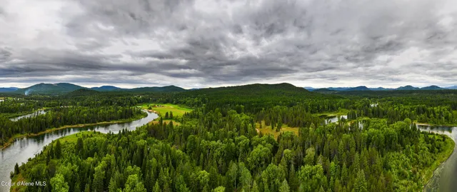 $1,275,000 | 5359 Gleason Mcabee Falls Road, Priest River, ID 83856