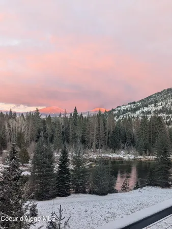 $1,250,000 | 5359 Gleason Mcabee Falls Road, Priest River, ID 83856