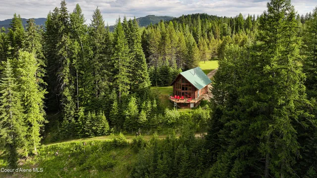 $1,275,000 | 5359 Gleason Mcabee Falls Road, Priest River, ID 83856