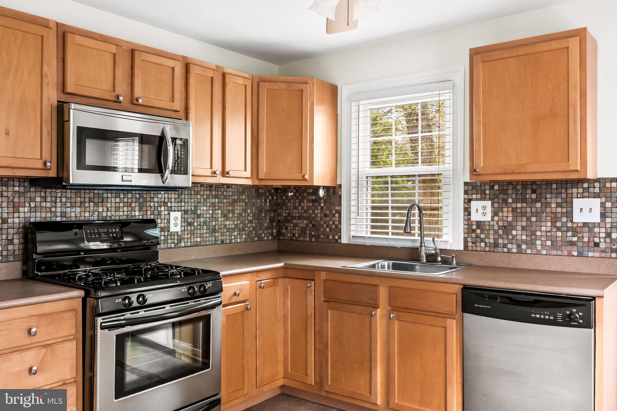 43 Belfast Road Lutherville-Timonium, MD 21093 - Photo 6 of 28 Kitchen