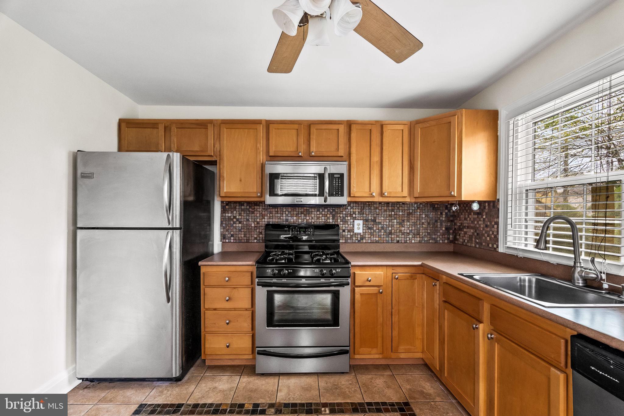 43 Belfast Road Lutherville-Timonium, MD 21093 - Photo 8 of 28 Kitchen