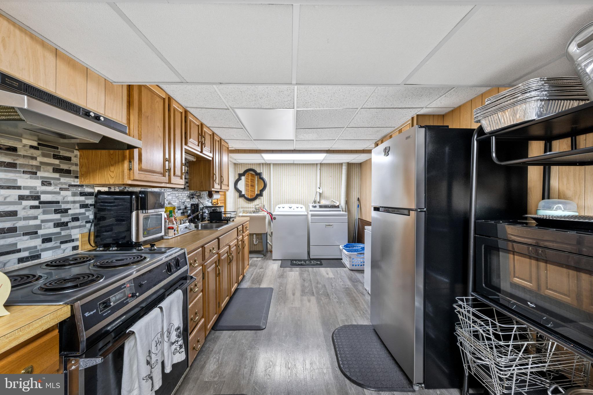 8603 Delegge Road Rosedale, MD 21237 - Photo 25 of 38 Basement Kitchen