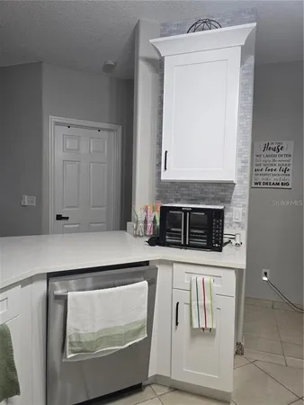 $2,500 | 330 Graystone Boulevard, Davenport, FL 33837