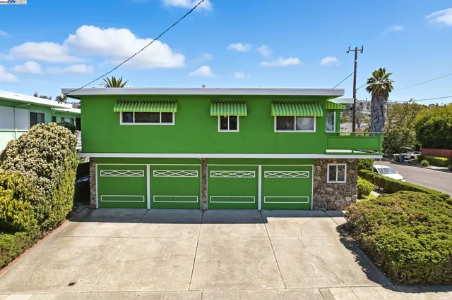 $799,000 | 3101 61st Avenue, Oakland, CA 94605