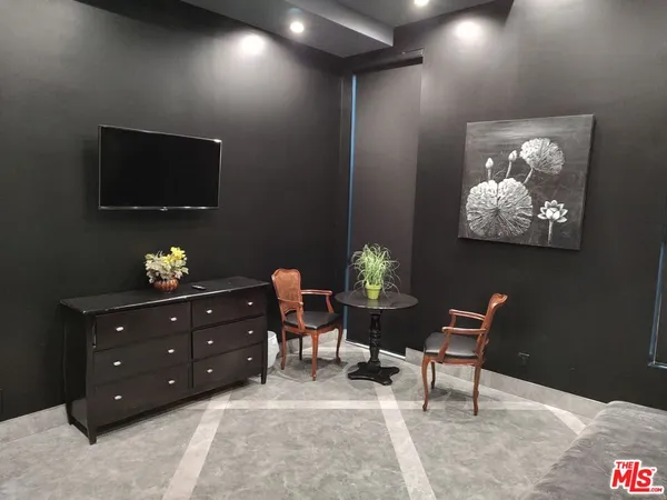 $36,000 | Winnetka Avenue, Woodland Hills, CA 91367