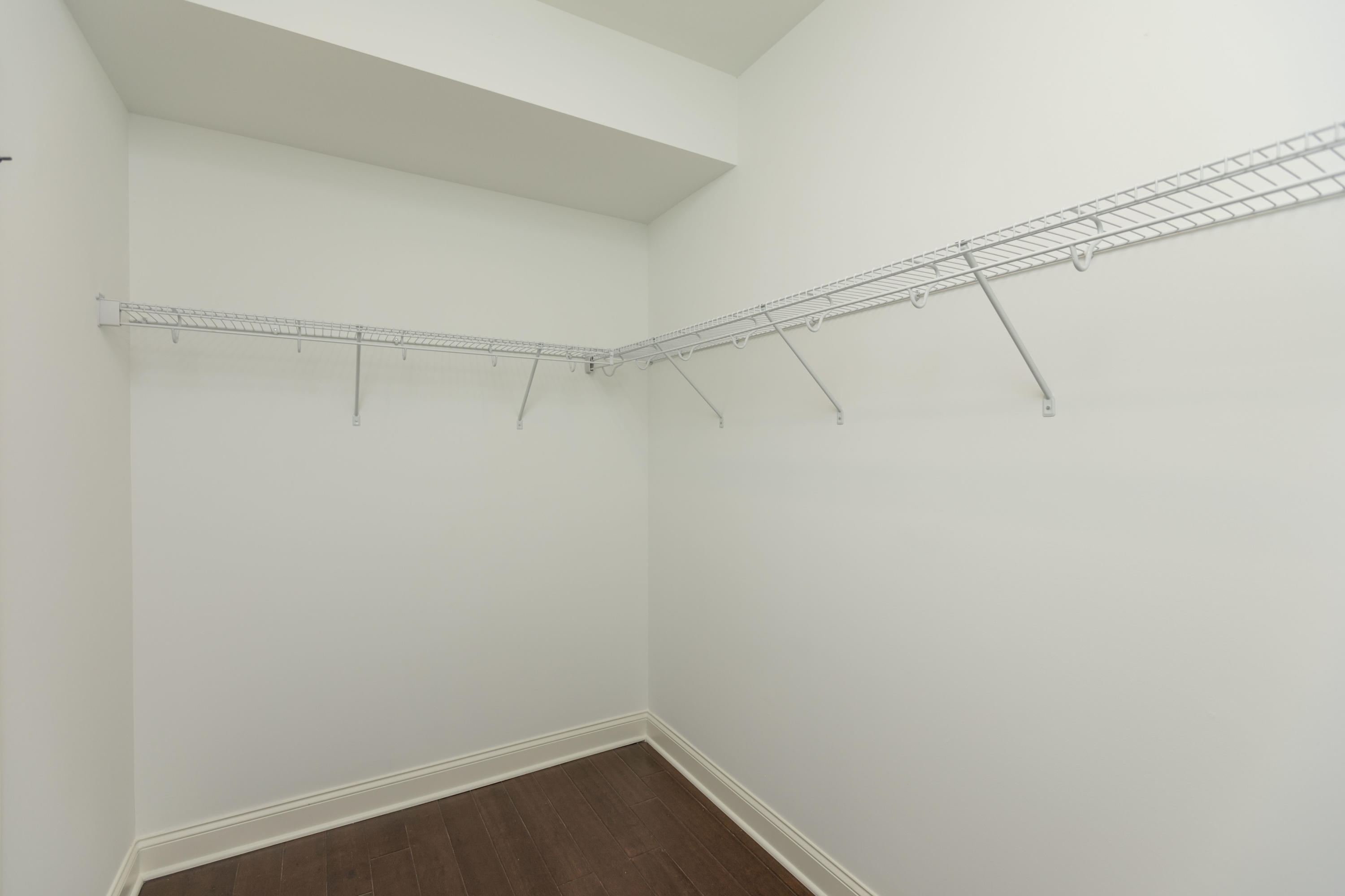2332 Rivendell Lane, Unit 13 Chattanooga, TN 37421 - Photo 10 of 32 Master walk-in closet