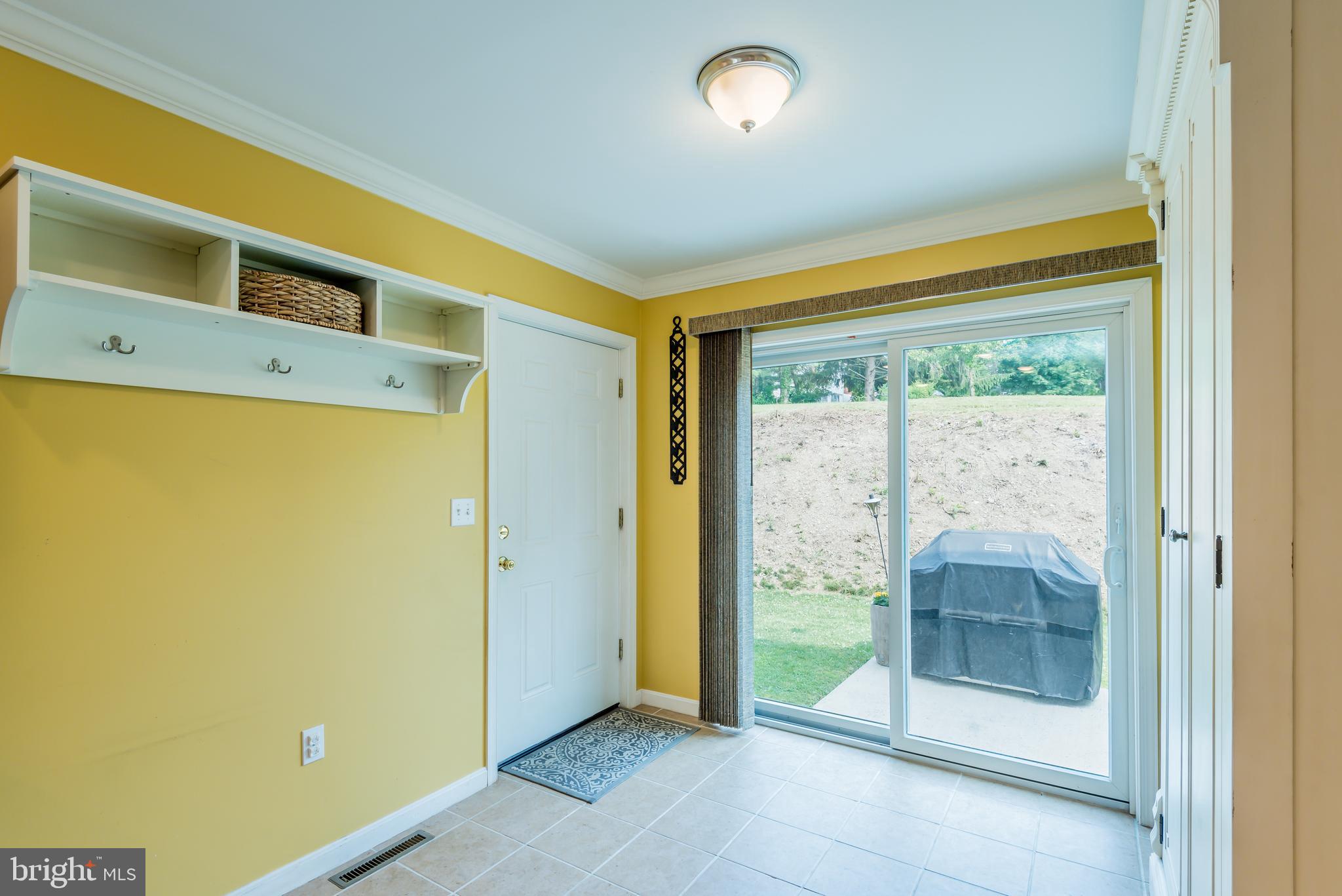 6253 Cider Press Road Harrisburg, PA 17111 - Photo 11 of 40 Gallery Image 11