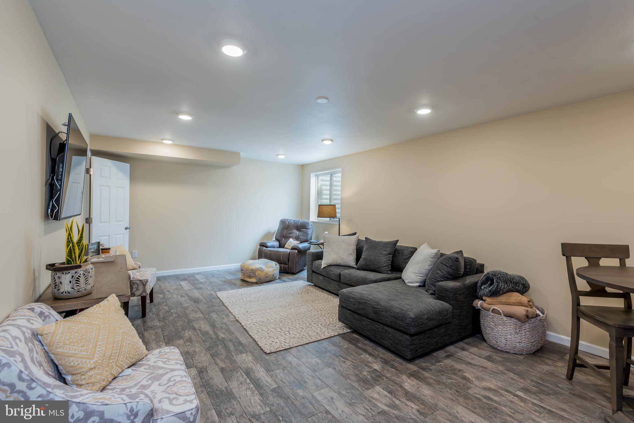 6253 Cider Press Road Harrisburg, PA 17111 - Photo 15 of 40 Gallery Image 15