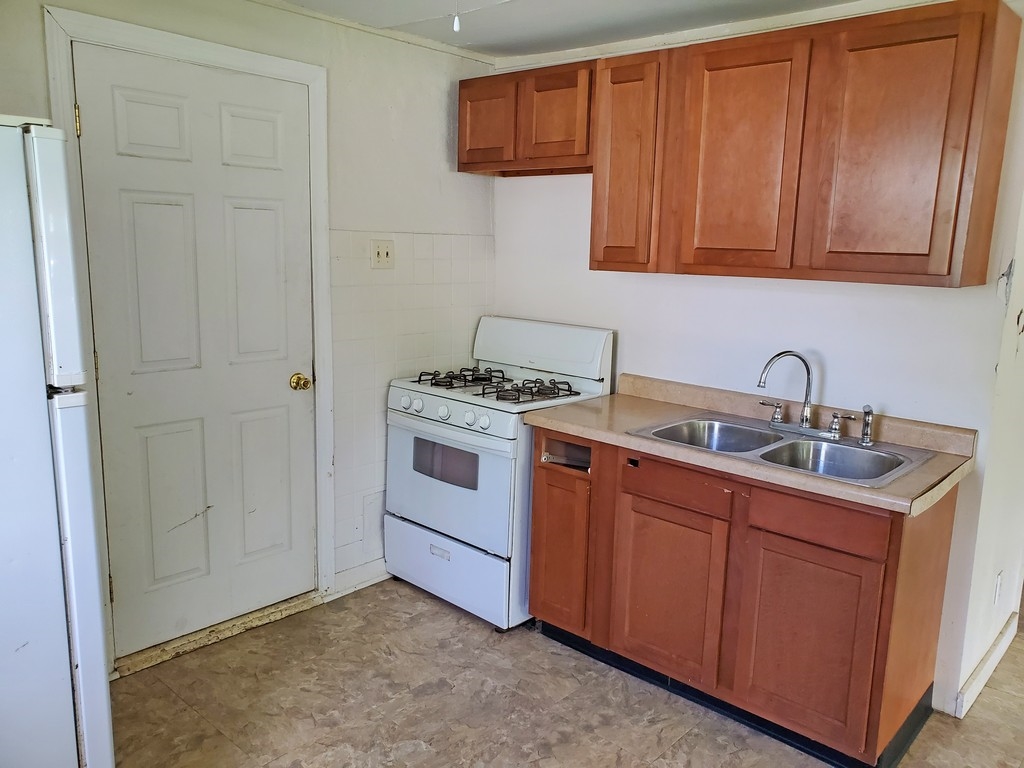 1331 R Avenue New Castle, IN 47362 - Photo 7 of 12 Gallery Image 7