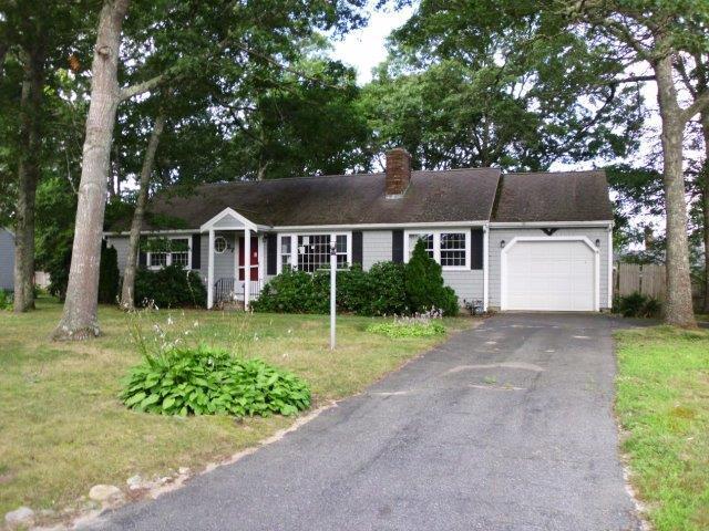27 Charing Cross Road South Dennis, MA 02660 - Photo 1 of 21 DSCI6461