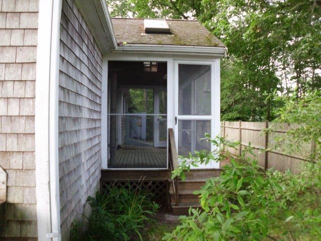 27 Charing Cross Road South Dennis, MA 02660 - Photo 6 of 21 DSCI6467