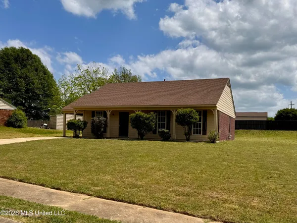 $1,595 | 10515 Oak Leaf Drive, Olive Branch, MS 38654