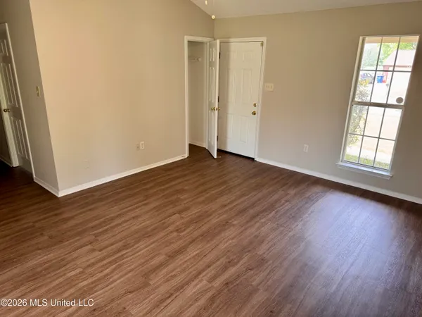 $1,595 | 10515 Oak Leaf Drive, Olive Branch, MS 38654