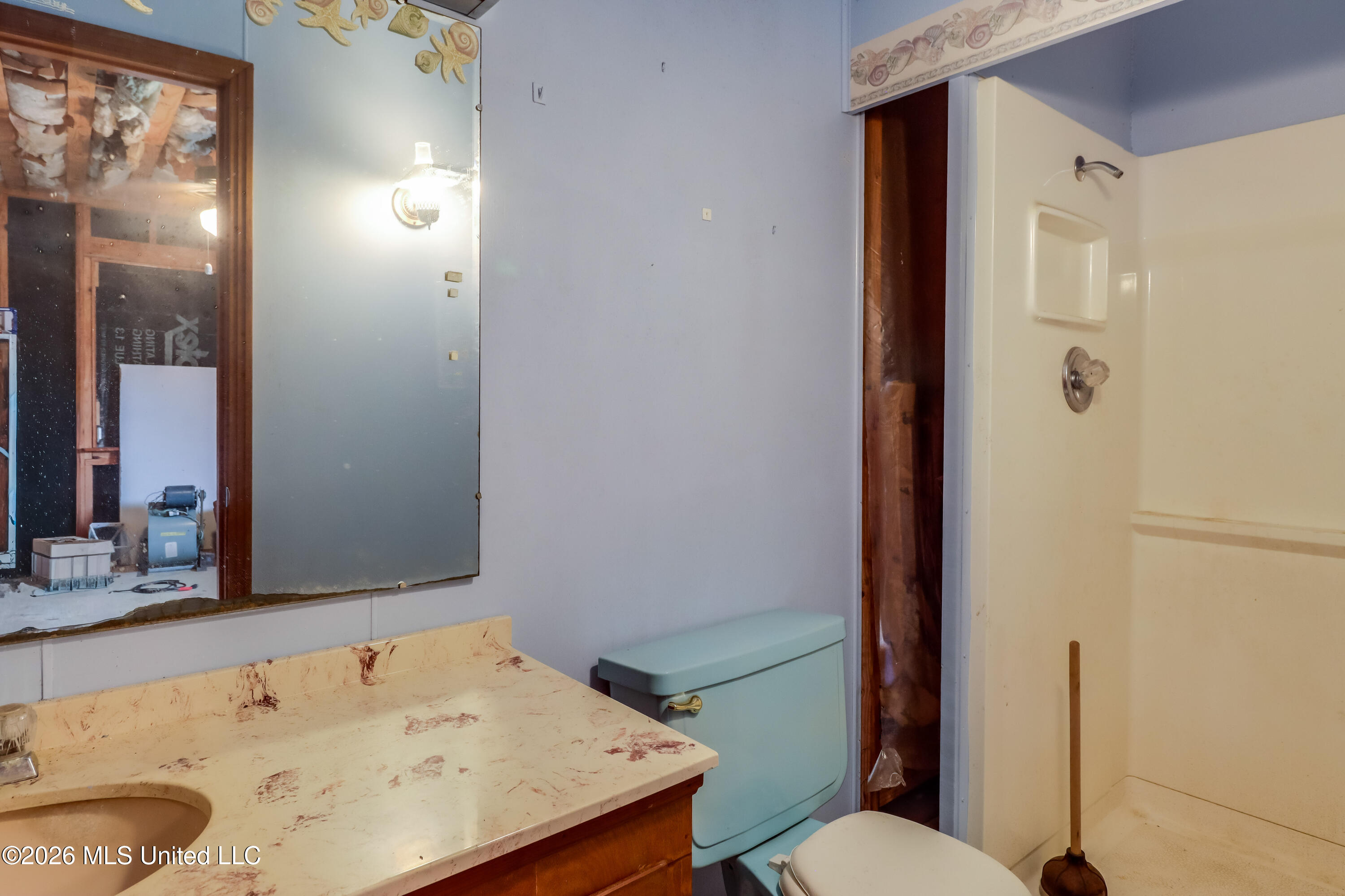 10403 Gorenflo Road D'Iberville, MS 39540 - Photo 11 of 25 Bathroom