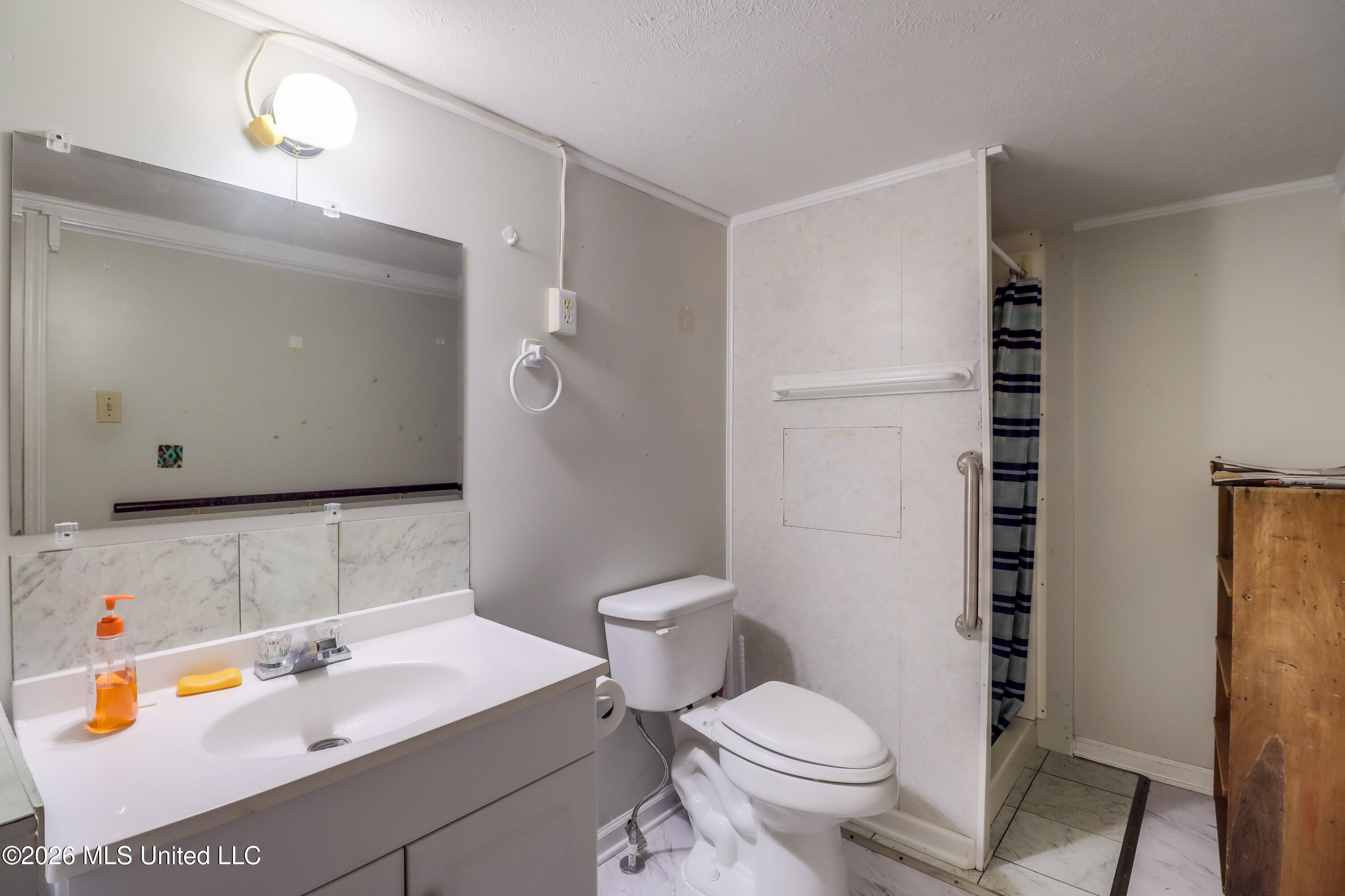 10403 Gorenflo Road D'Iberville, MS 39540 - Photo 22 of 25 Bathroom