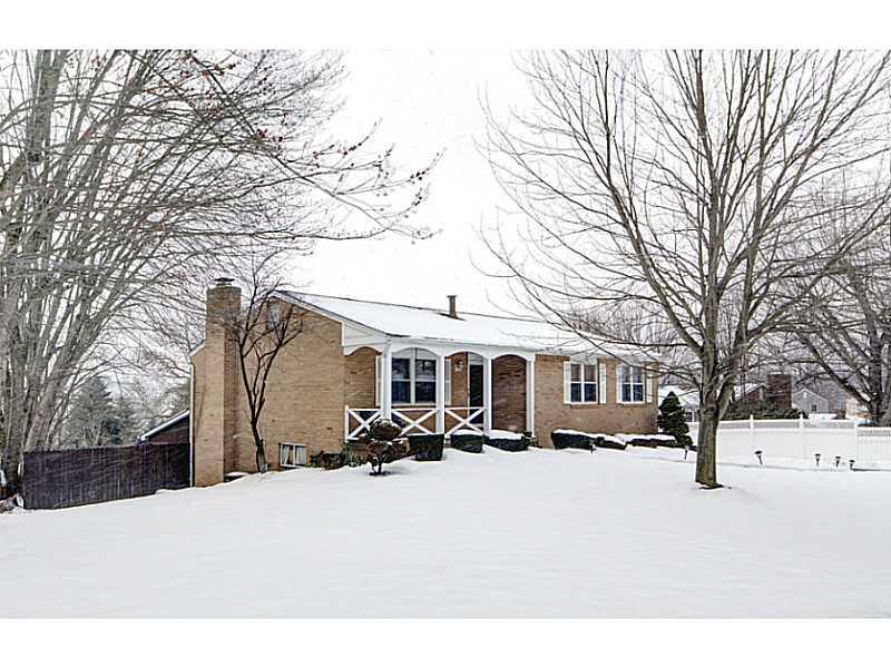 36 Dover Road Irwin, PA 15642 - Photo 2 of 25 Exterior Front.