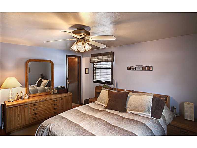 36 Dover Road Irwin, PA 15642 - Photo 11 of 25 Master Bedroom.