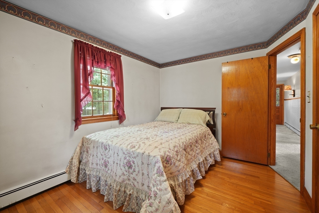 220 Foster Road Tewksbury, MA 01876 - Photo 18 of 31 Gallery Image 18