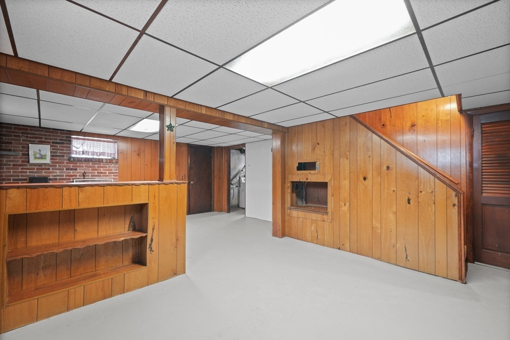 220 Foster Road Tewksbury, MA 01876 - Photo 24 of 31 Gallery Image 24
