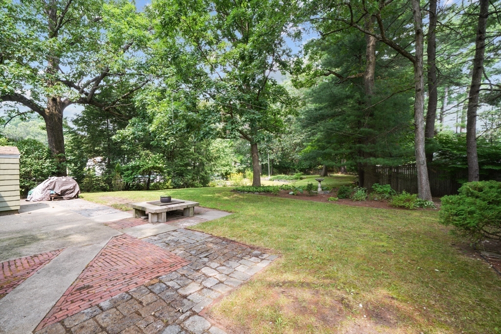 220 Foster Road Tewksbury, MA 01876 - Photo 28 of 31 Gallery Image 28