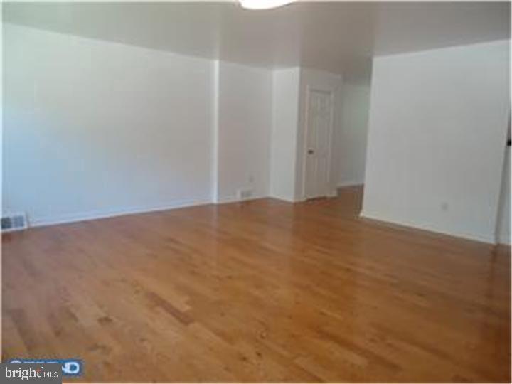 1634 Powell Road Brookhaven, PA 19015 - Photo 2 of 11 Gallery Image 2