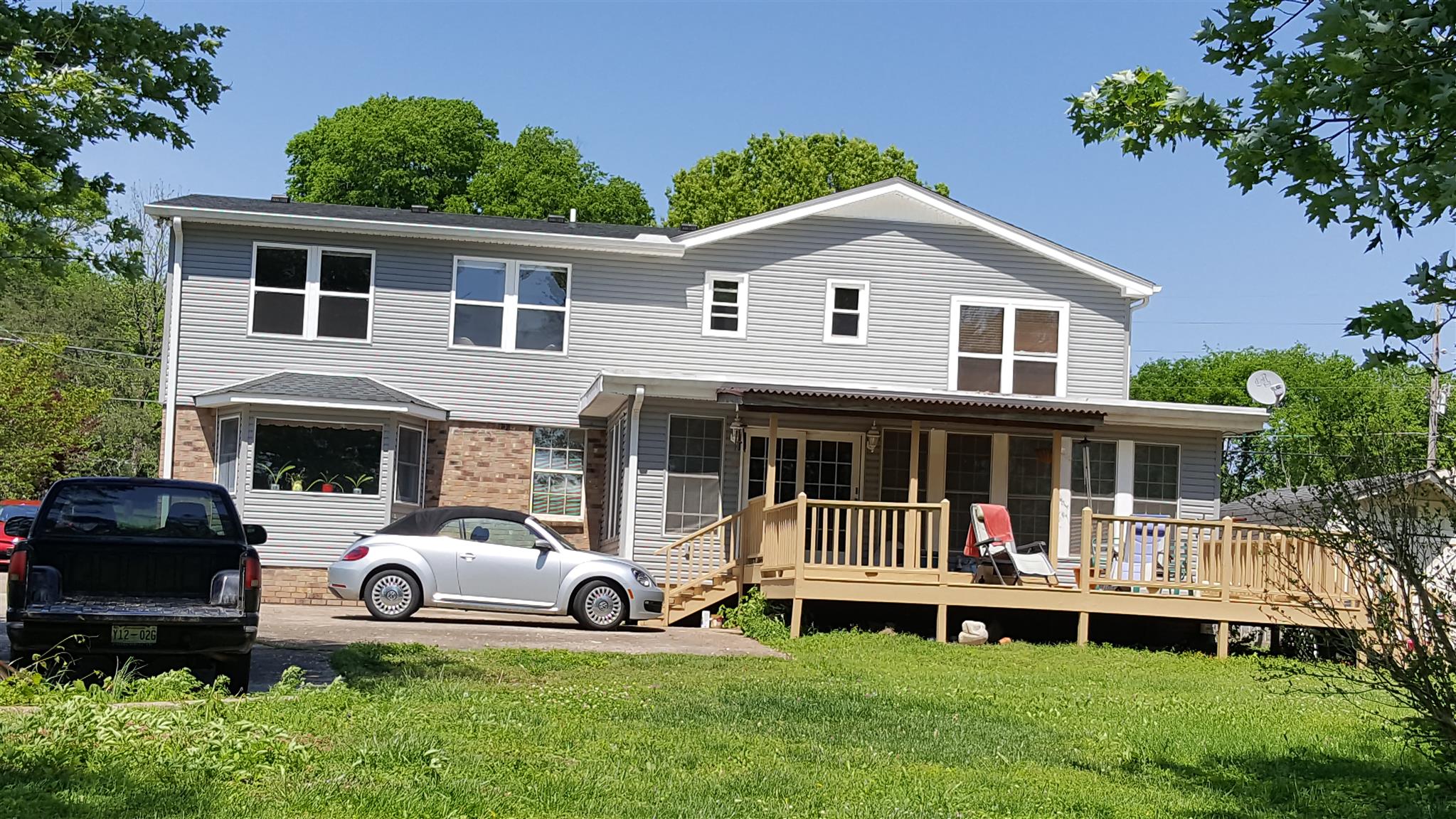 5417 Vanderbilt Road Old Hickory, TN 37138 - Photo 3 of 11 a view of a house with a yard and sitting area