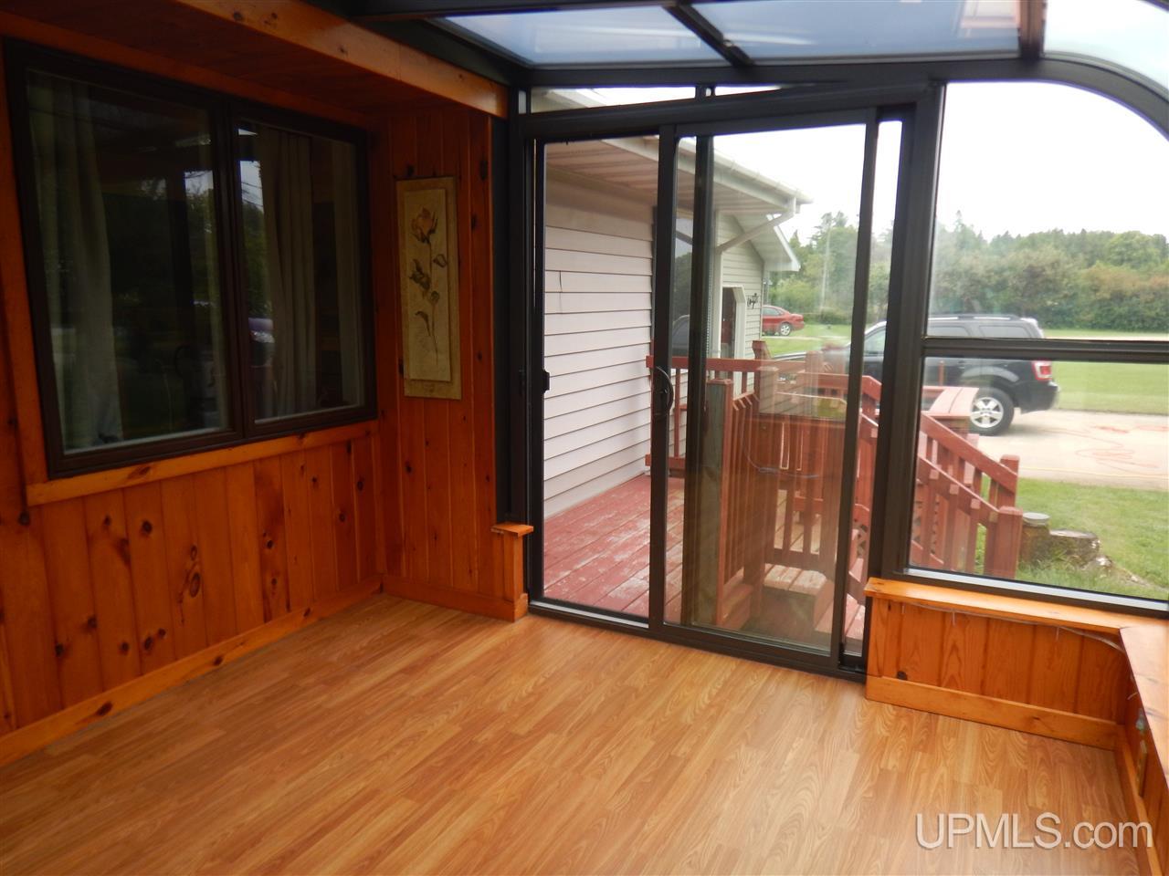 10516 South 75 Road Rapid River, MI 49878 - Photo 13 of 17 Gallery Image 13
