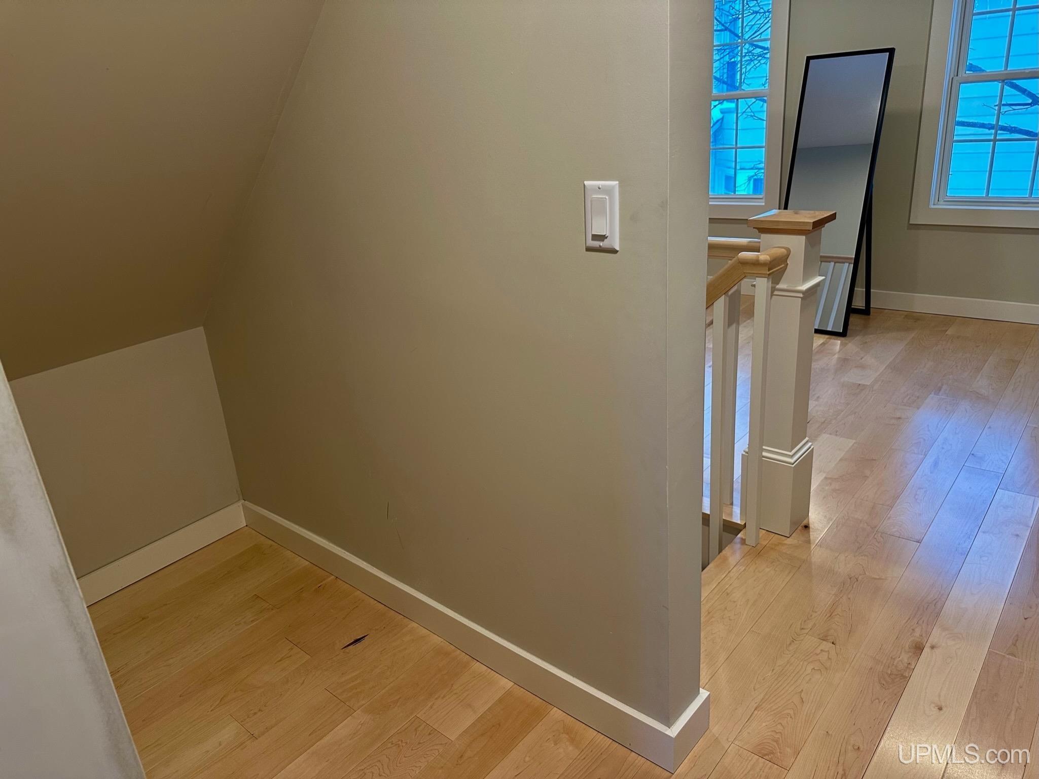415 Kearsarge Street Calumet, MI 49913 - Photo 21 of 48