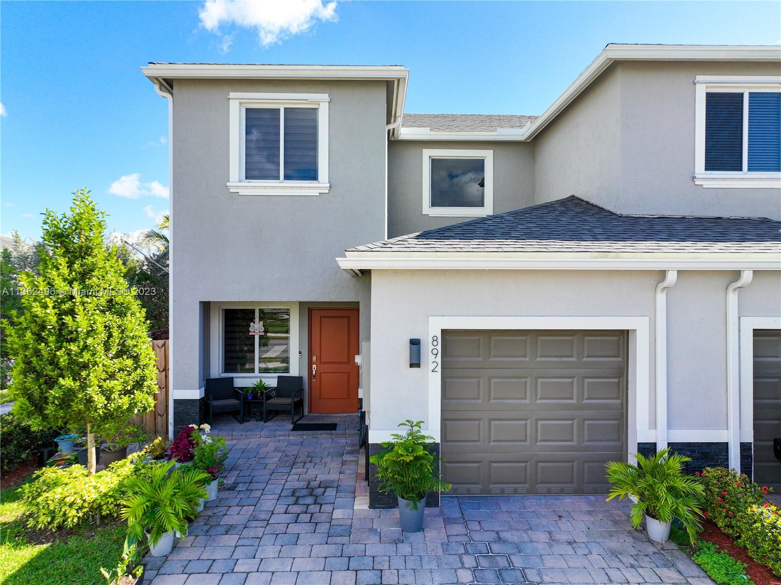 892 Southeast 18th Street Homestead, FL 33034 - Photo 41 of 56