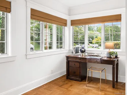 $2,195,000 | 33 Young Avenue, Pelham, NY 10803