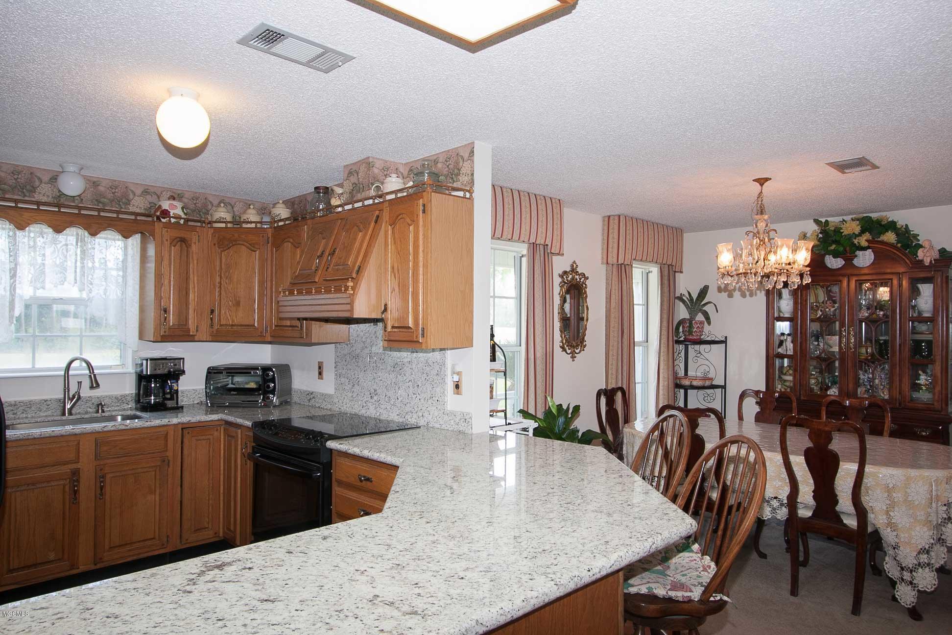 14704 Armein Road Ocean Springs, MS 39565 - Photo 17 of 60 Kitchen