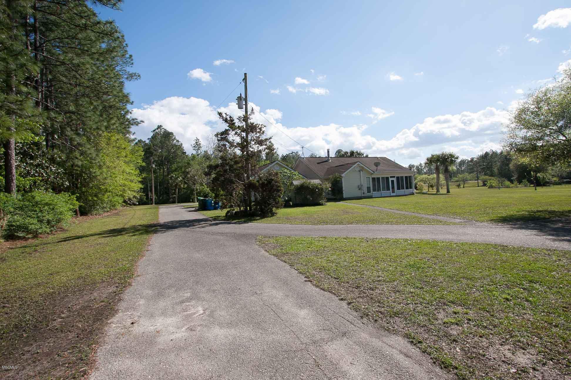 14704 Armein Road Ocean Springs, MS 39565 - Photo 49 of 60 Driveway