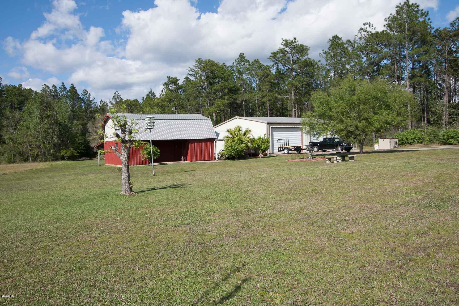 14704 Armein Road Ocean Springs, MS 39565 - Photo 5 of 60 Barn & Workshop